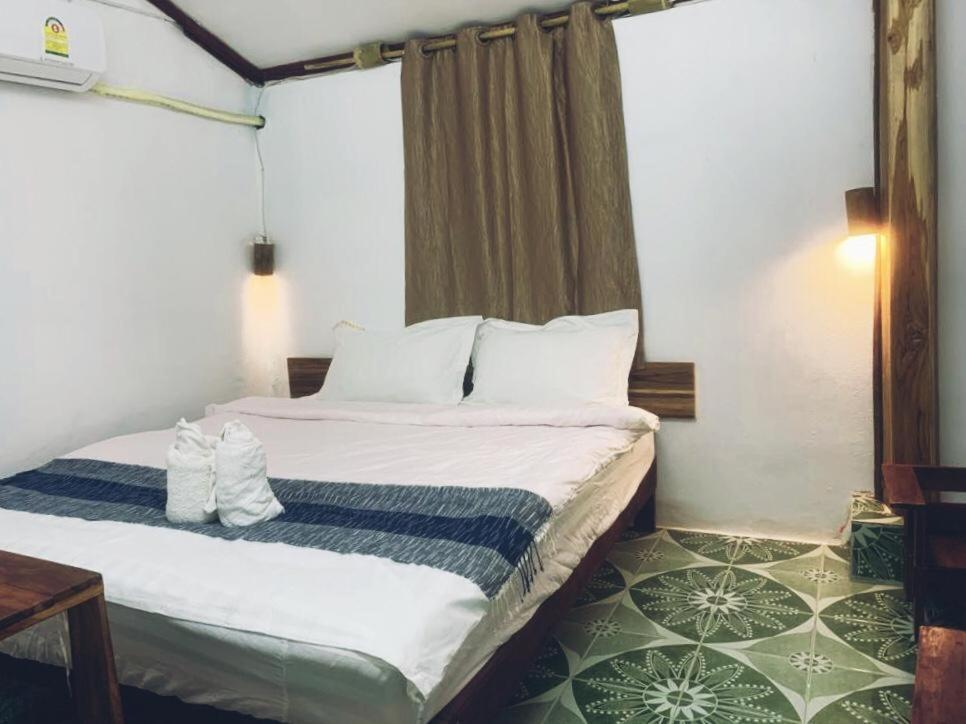 Amelie House Apartment Луанг Прабанг Екстериор снимка